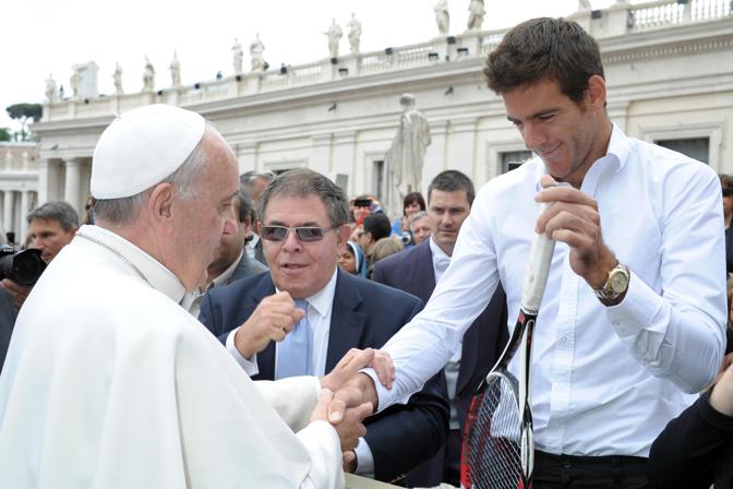  Juan Martin del Potro ha incontrato ieri il connazionale  Papa Francesco. A rivelarlo lo stesso tennista dal suo account Twitter: 